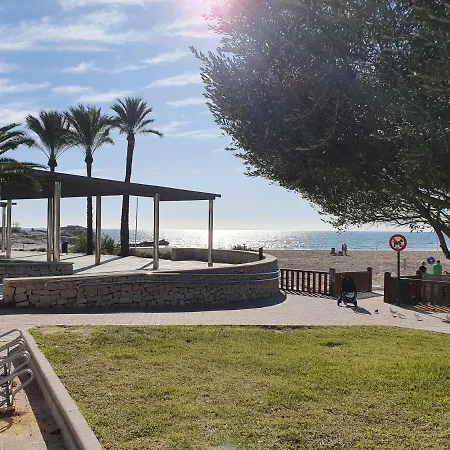 Luciana بيت للعطل